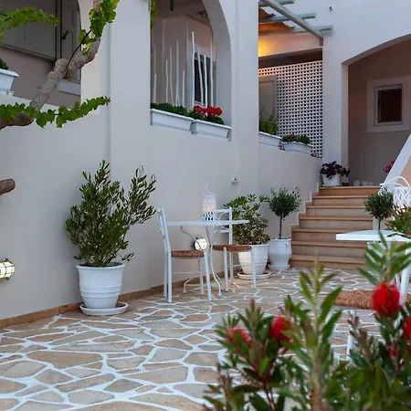 Olivas Guest house